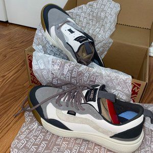 Ultra Range EXO SE Vans, Size 8 womens, 6.5 men